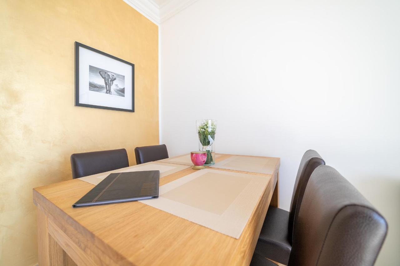 Villa Sabine Apartment Losinj 密德维亚 外观 照片